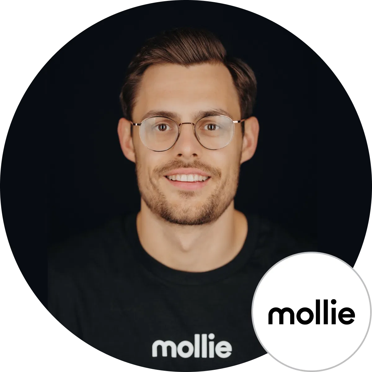 Michael Kalus, mollie Porträt von Michael Kalus mit mollie Logo, mollie