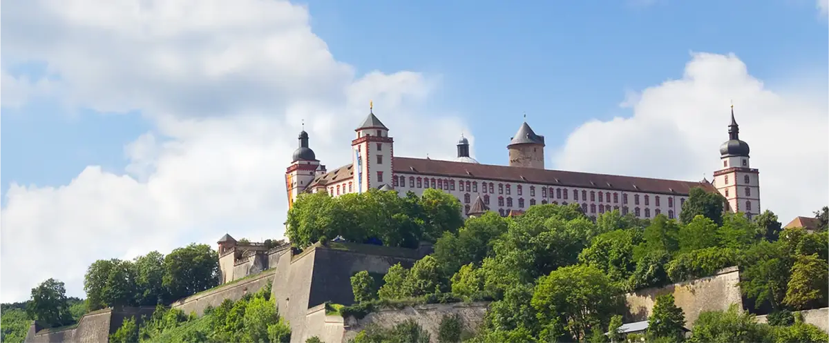 Standort Würzburg Foto von der Stadt Würzburg