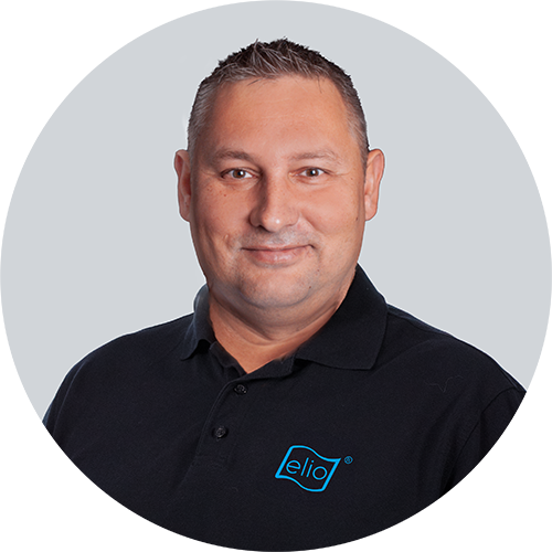 andreas-wanderer-retuschiert-gray-50