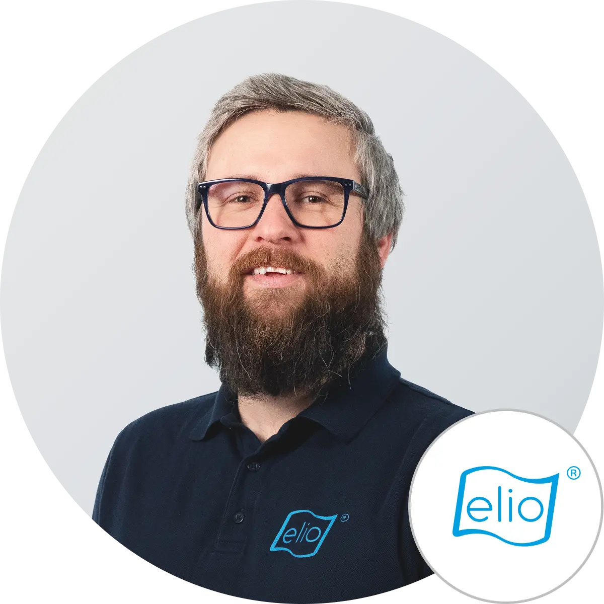 Porträt von Simon Neuberger, elio GmbH